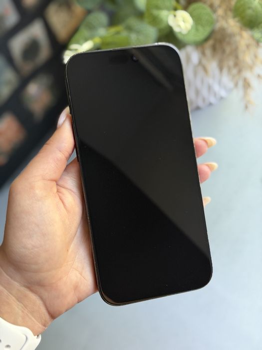 Apple iPhone 16 Pro Max 256GB Black. Esim. Б/в