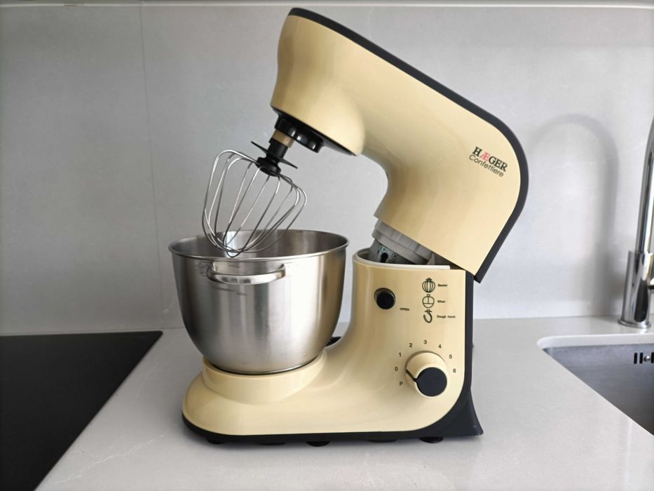 Batedeira Haeger Confettiere 800W