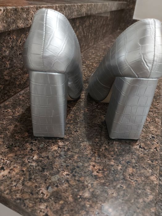 Продам туфлі 37 розміру