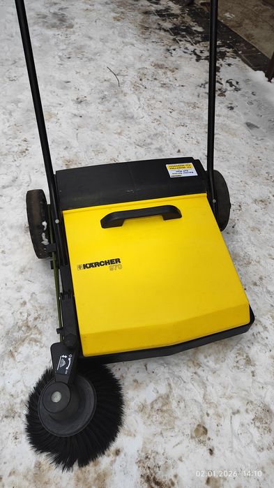 Підмітальна машина Karcher K970