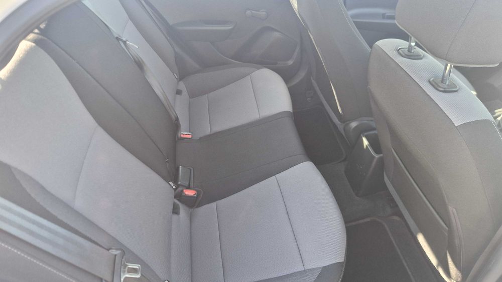 OFERTA RELÂMPAGO!!! Hyundai i20 1.1 CRDi Comfort