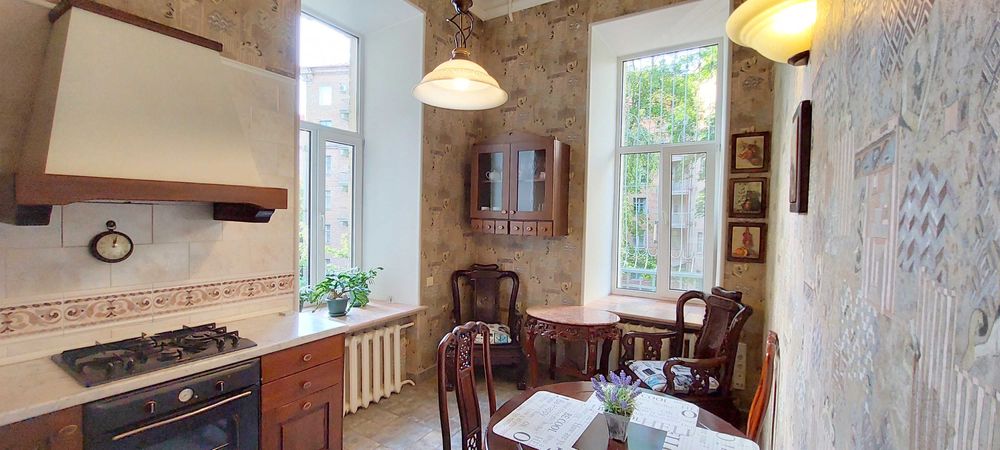 2к., Січових стрільців,12,  Лук'янівська, Золоті Ворота, Універсітет