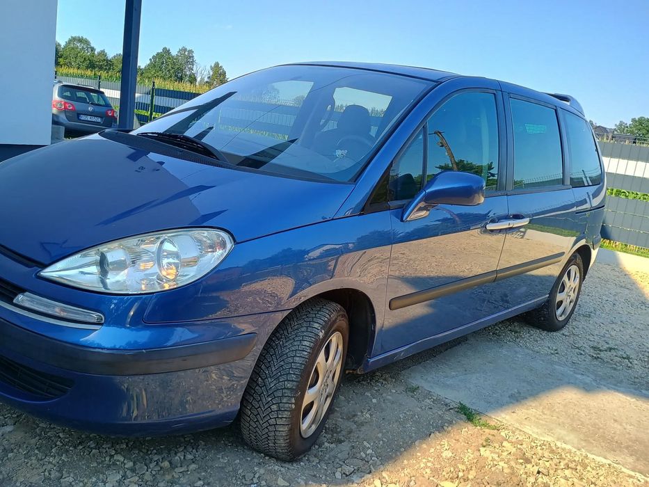 Peugeot 807