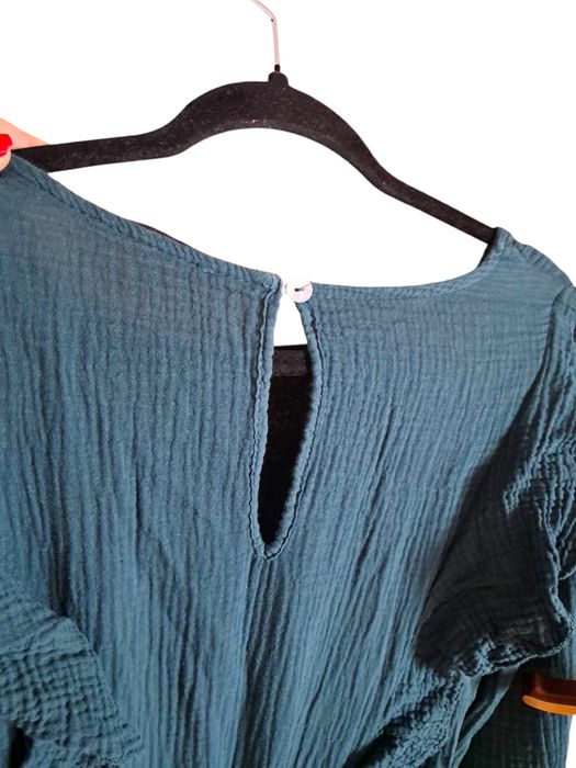 Elegancka marszczona sukienka na długi rękaw