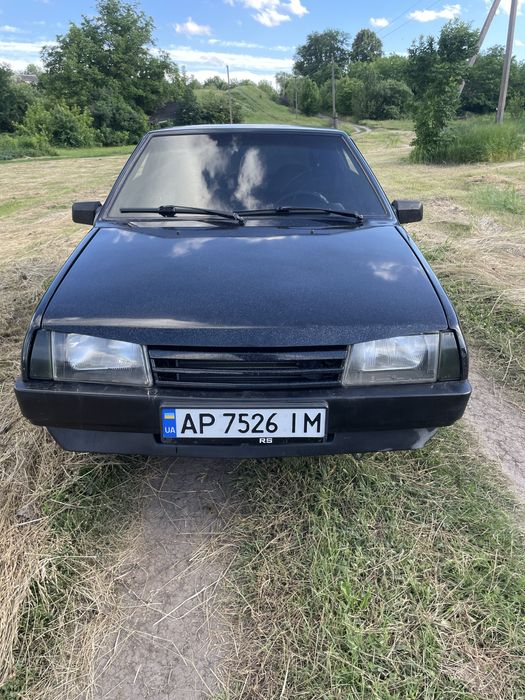 Продам ваз2109.
