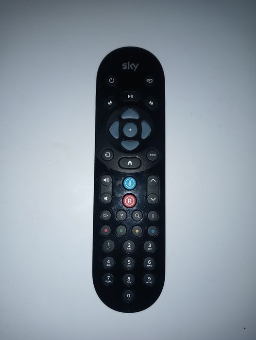 Пульт sky голосовой