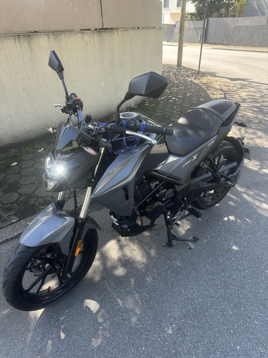 VENDO MOTA (Devido a pouco uso) *decida de preço*