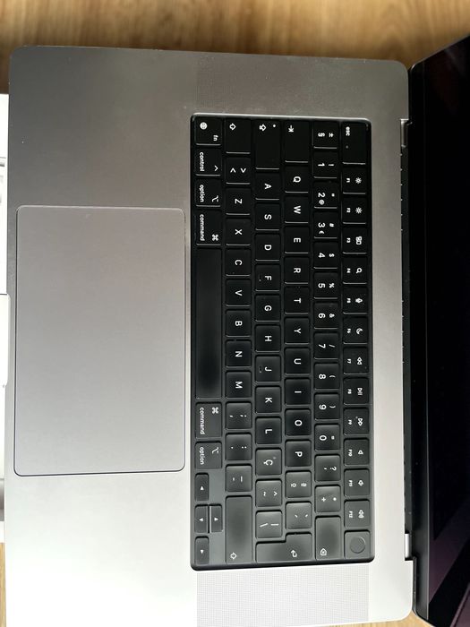 Apple MacBook Pro 16" | 2021 | M1 Pro 10-Cores | 32GB | 512GB | Cinza