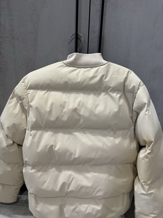 бомбер пуховик massimo dutti