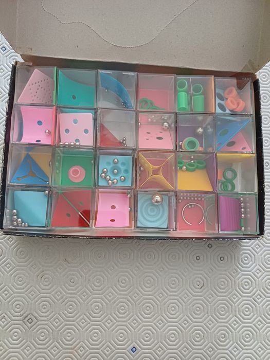 24 blocos Mind teaser game