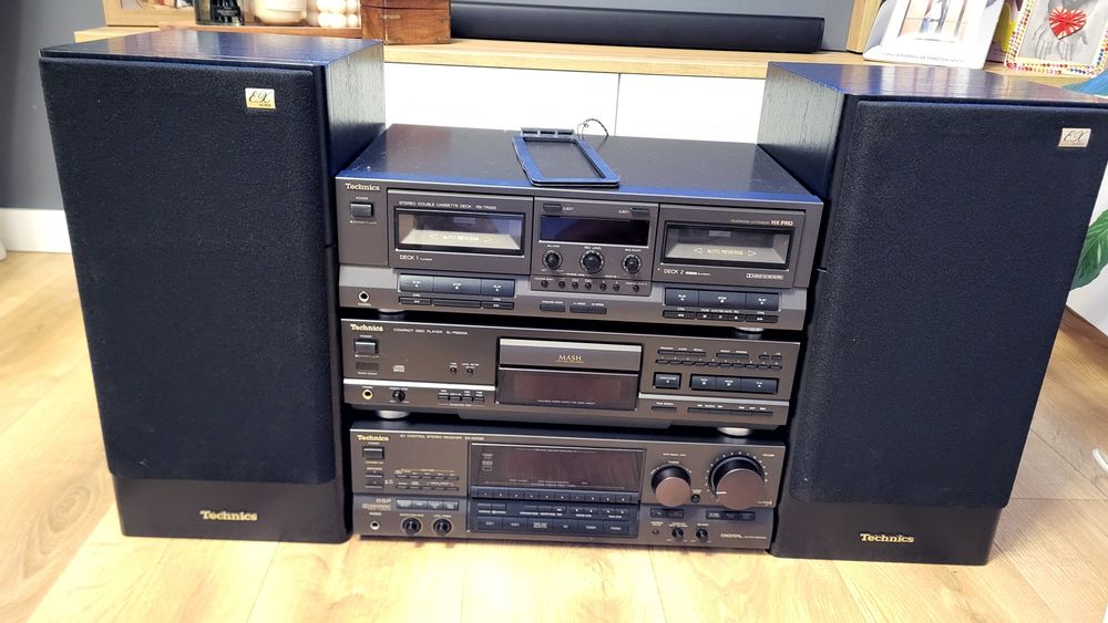 Segmentowa wieża audio Technics