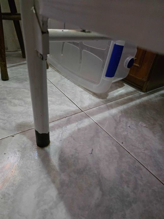 Cama de solteiro com colchão e estrado