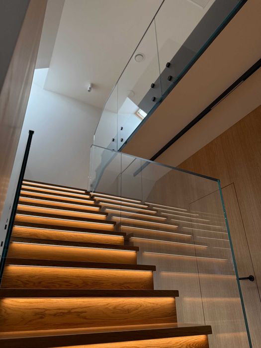 Balustrady szklane, drzwi szklane, ściany szklane