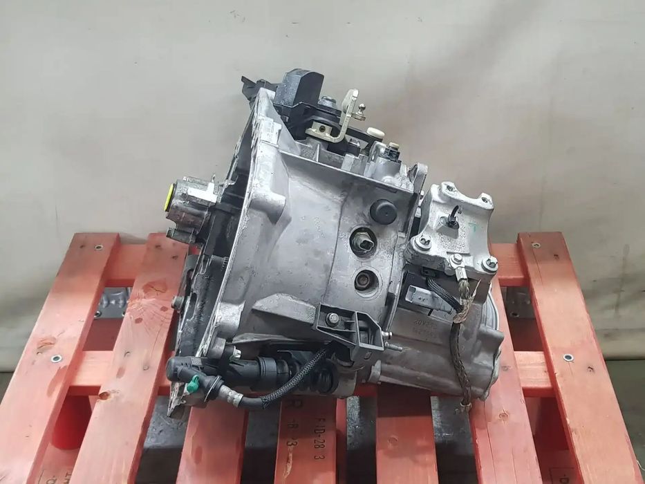 Caixa de Velociddaes Opel Vivaro 2.0Cdti 20V253