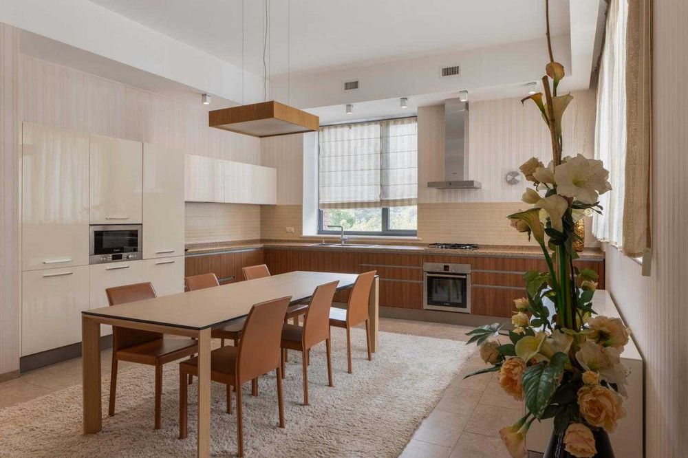 Продаж будинку в Царському селі за адресою вул. Редутна Печерськ