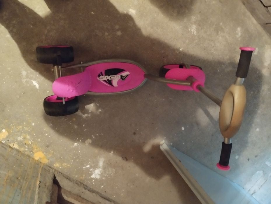 Hulajnoga 2+3+ dziewczynce