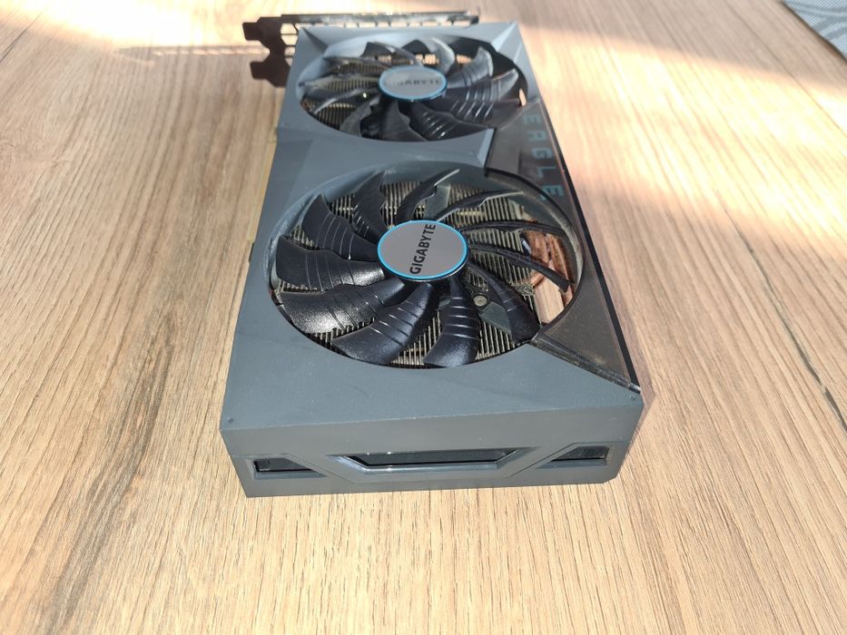 GeForce RTX™ 3060 Ti EAGLE OC 8G (rev. 2.0)