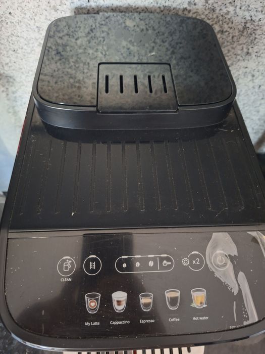 Maquina de café  delonghi
