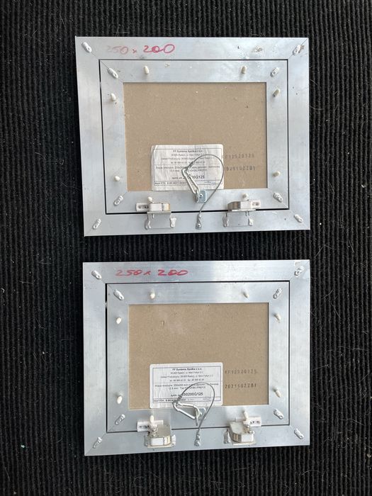 Klapka Drzwiczki rewizyjne aluminium REGIPS 200x250