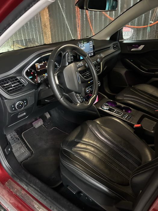 Ford focus versja vignale