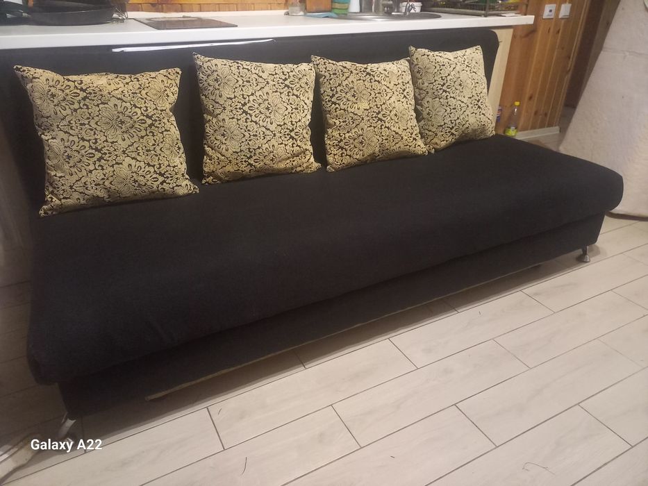 Продам диван еврокнижку