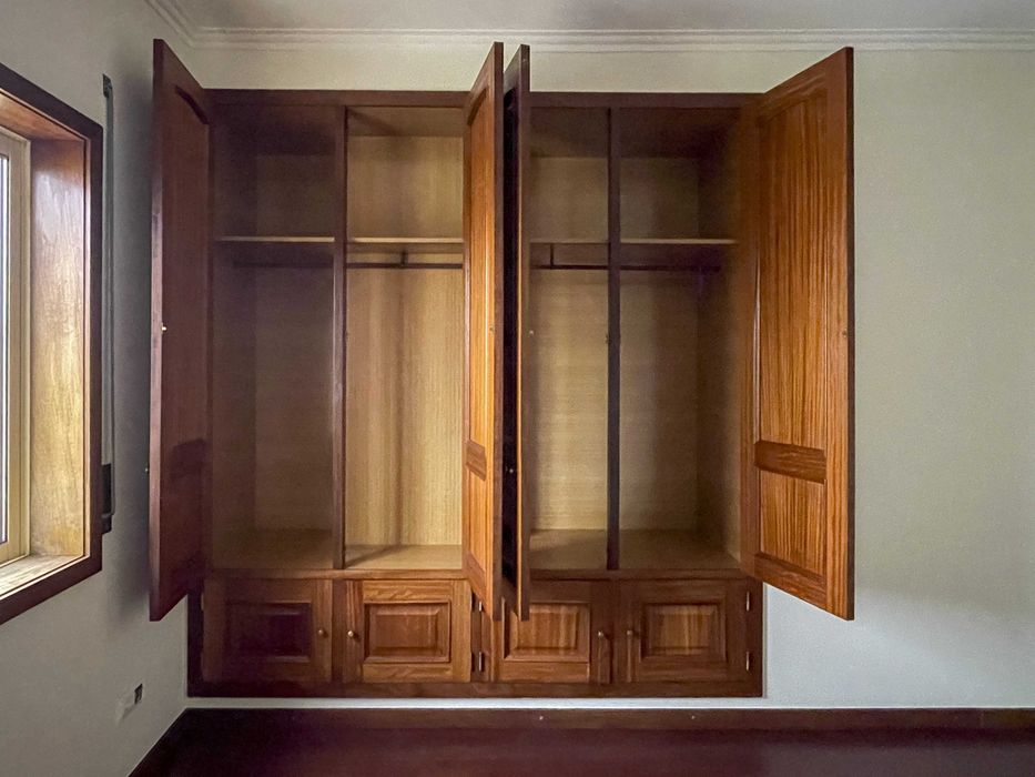 Aluga-se Apartamento T2 na Rua Sacadura Cabral, 55 - Ovar - Furadouro