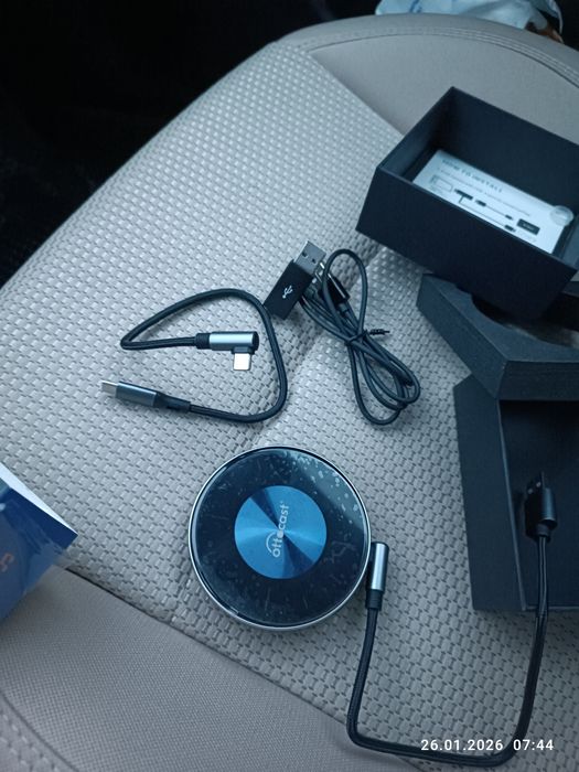 Приставка CarPlay AI Box Picasou 3 Ottocast