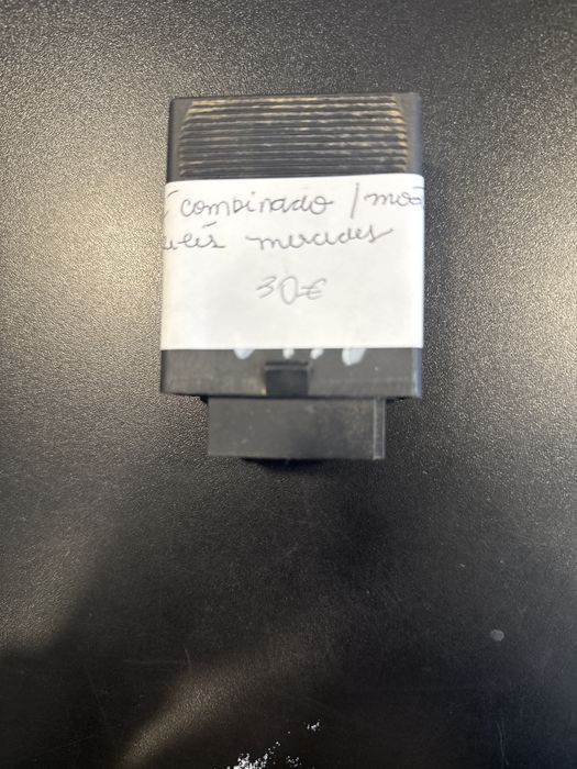 relé combinado / módulo de relés Mercedes-Benz Vito W638