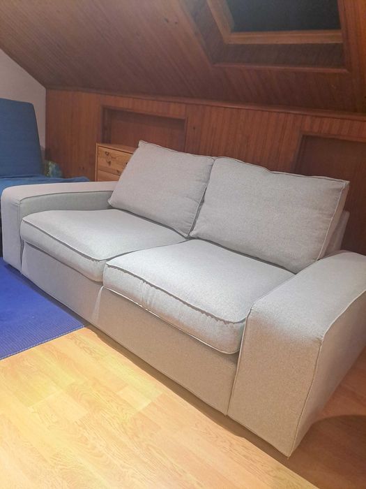 Sofa IKEA em muito bom estado, 3 lugares.