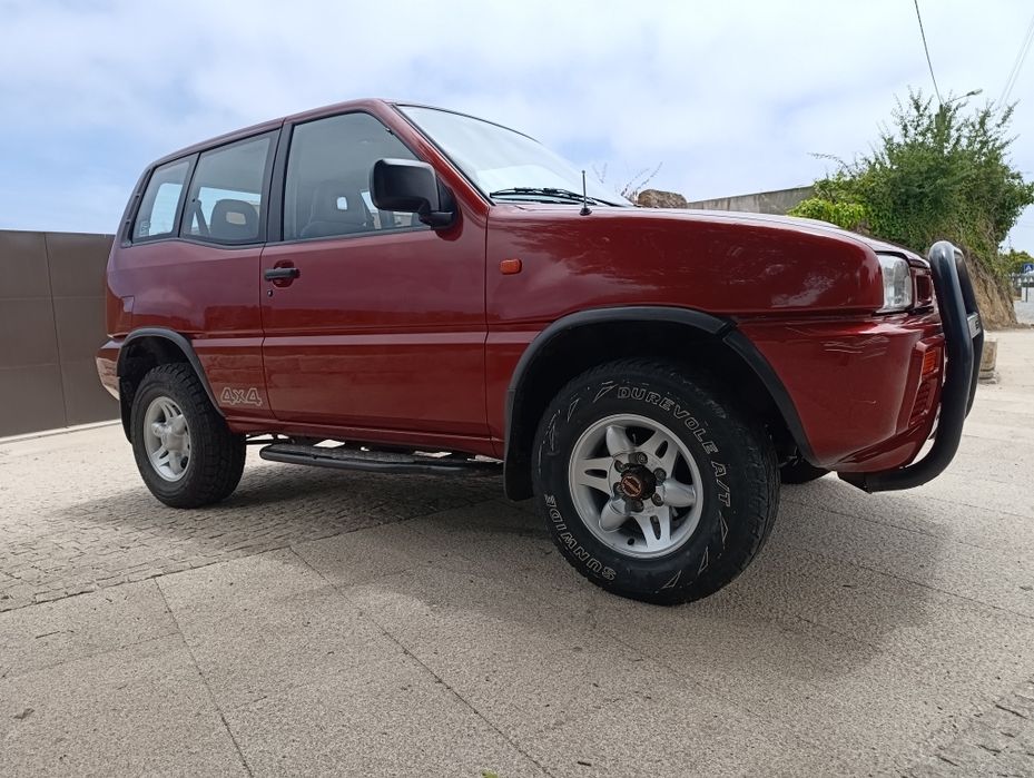 Nissan Terrano II