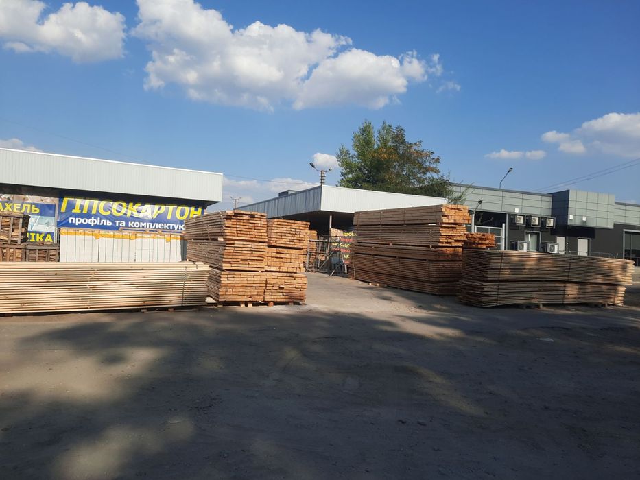 Пилим Брус и пиломатериалы в наличие, без всяких ожиданий "под заказ"