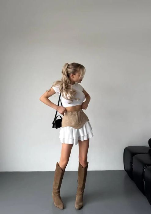 Трендова спідниця з імітацією баски