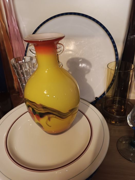 Wazon Darian Art Glass 19 cm – ręcznie dmuchane szkło artystyczne