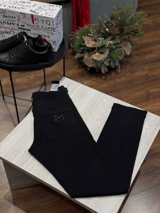 Чоловічі джинси відомих брендів