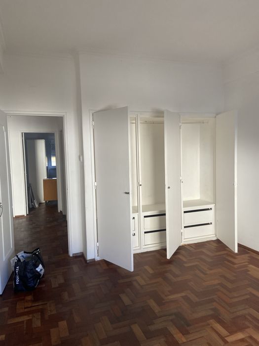 Arrenda-se apartamento T2