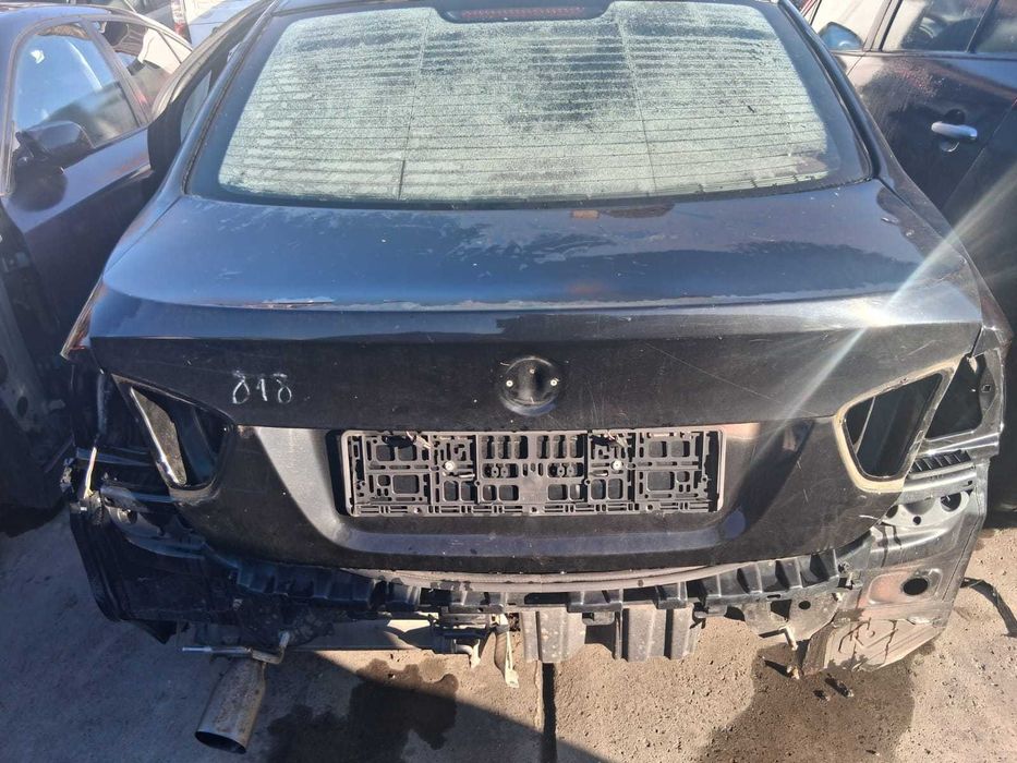 klapa bagażnika BMW E90