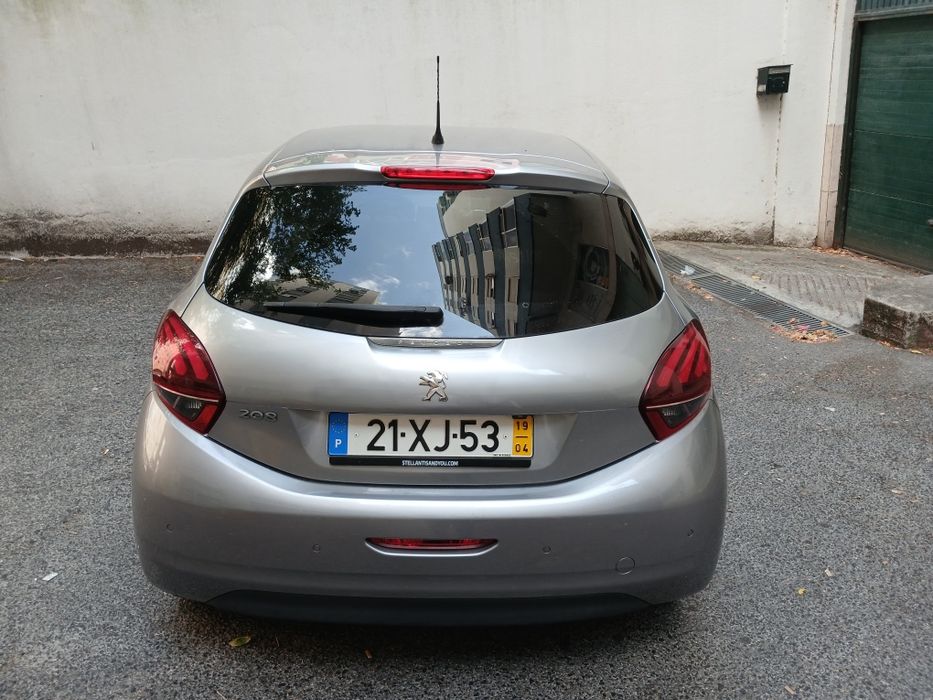 Peugeot 208 — fotografia 4