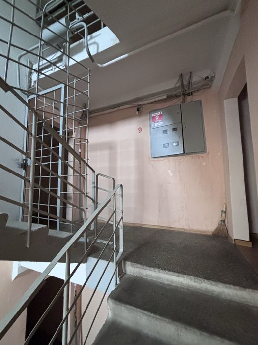 Сдається однокімнатна на Бажана