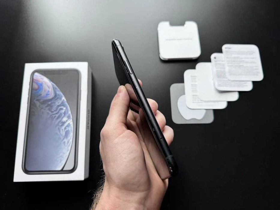 iPhone XR 100% батарея