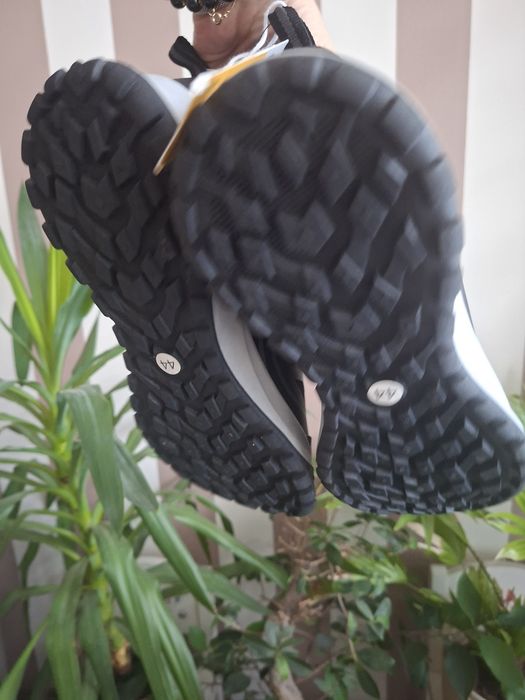 Nowe buty GoActive r.44