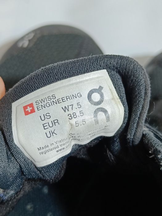 Buty do biegania On Running 38.5