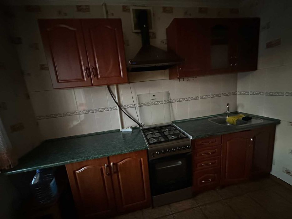 здам 2 квартиру  на Ширшова