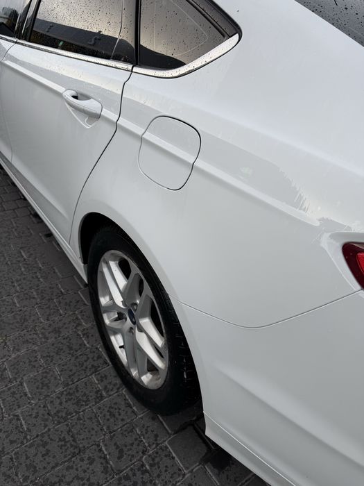 Продам Ford fusion 2014  2.5 газ/бензин