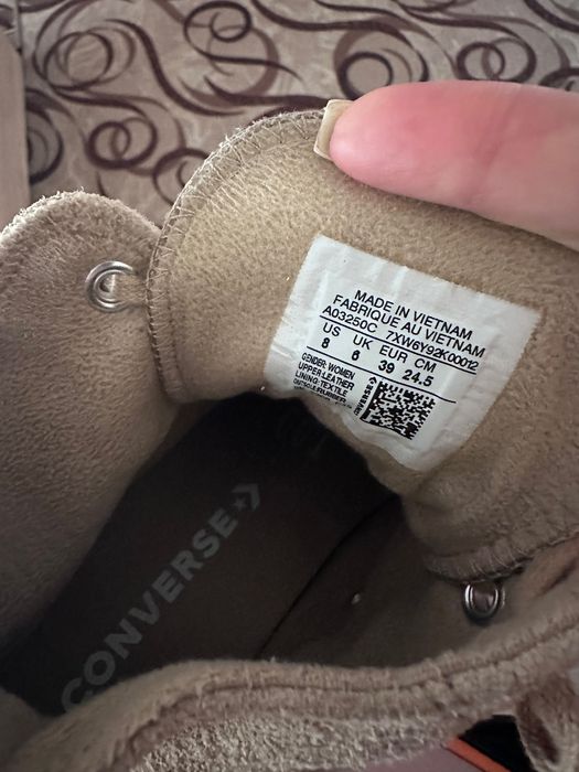 Продаю кеди конверси