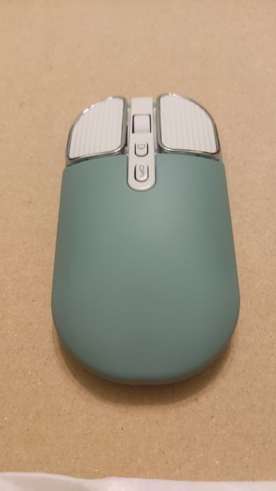 Бесшумная аккумуляторная беспроводная мышь. Новая, Xiaomi (Ryra)