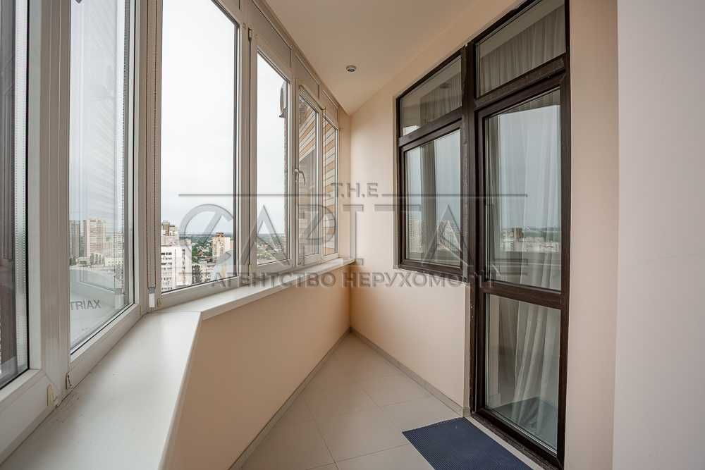 ЖК Никольский град 206квм Лівобережна Микильсько Слобідська 1а