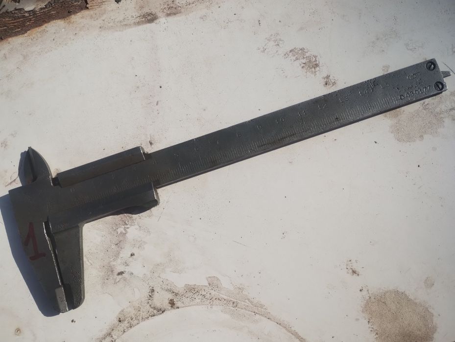 Штангенциркуль б/у