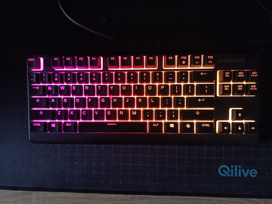 Klawiatura gamingowa Steelseries Apex 3 tkl Stan IDEALNY