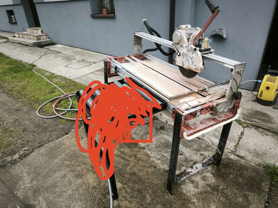 Maszynka do cięcia płytek na mokro Picus 105