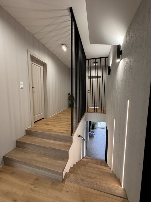 Schody drewniane, stolarz  konkurecyjne ceny